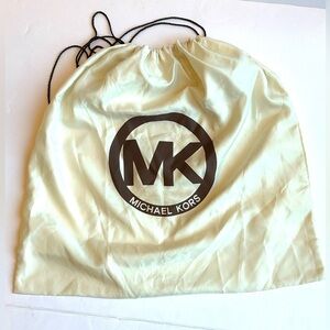 Michael Kors Cream/Brown Drawstring Bag Purse Cover